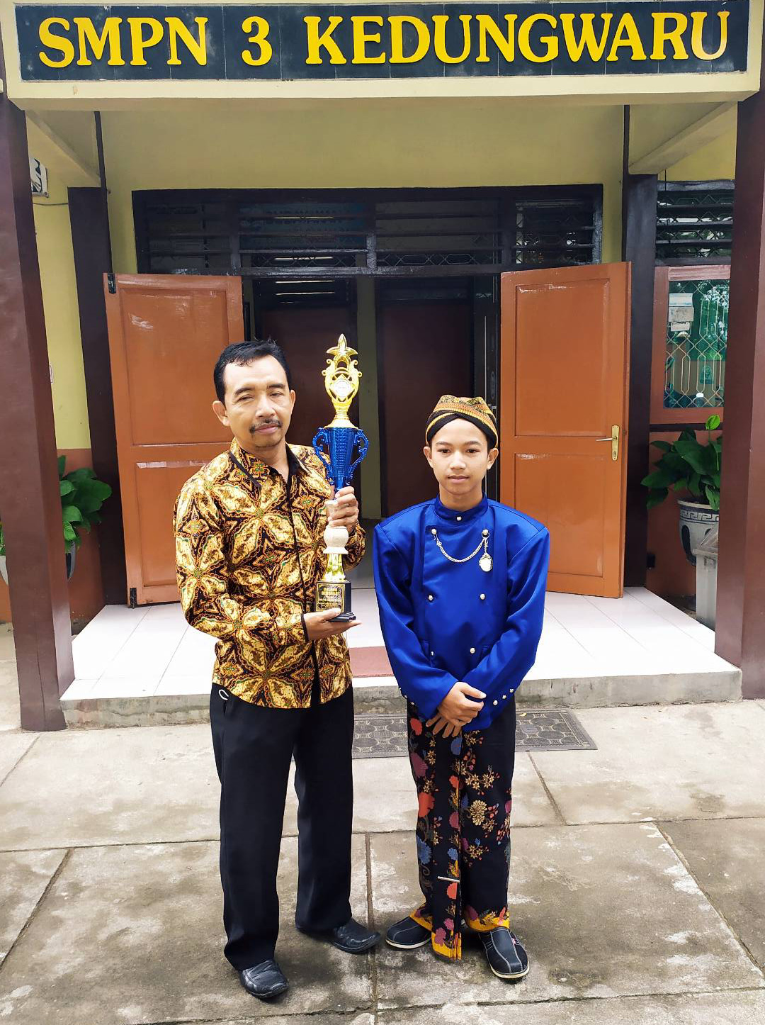 Juara 1 Dalang Berbakat Tingkat SMP se-Kab. Tulungagung