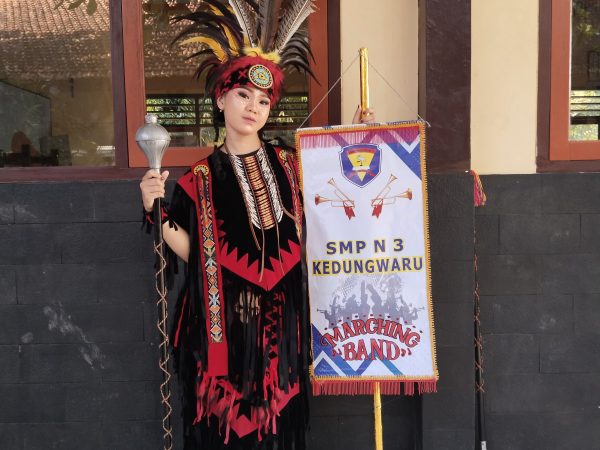 GERAK JALAN KREASI SMPN 3 KEDUNGWARU 2025 GERAK JALAN KREASI SMPN 3 KEDUNGWARU 2025